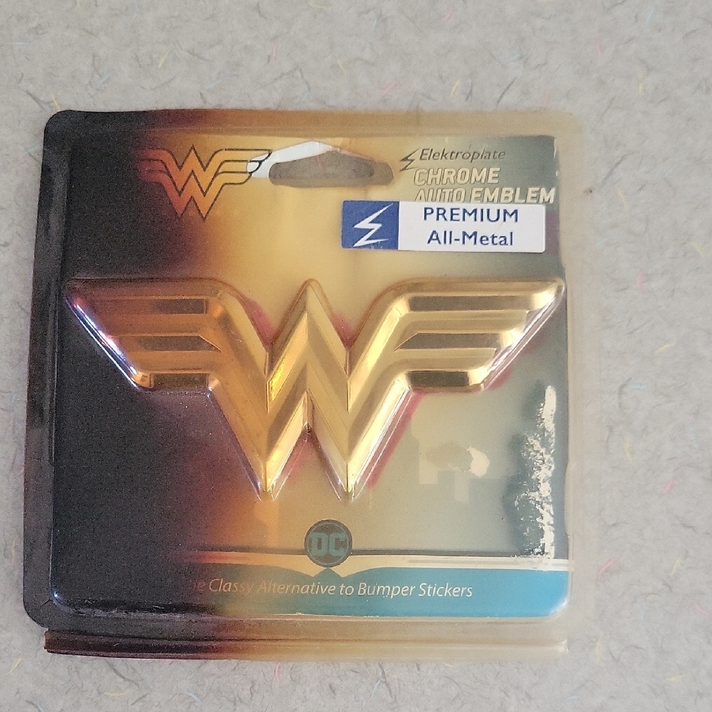 Wonder Woman Chrome Auto Emblem